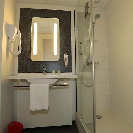 Ibis 3* Орийак