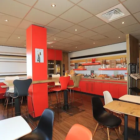 Ibis Aurillac