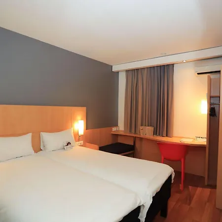 Hotel Ibis 3*
