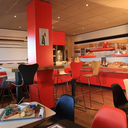 Ibis 3*