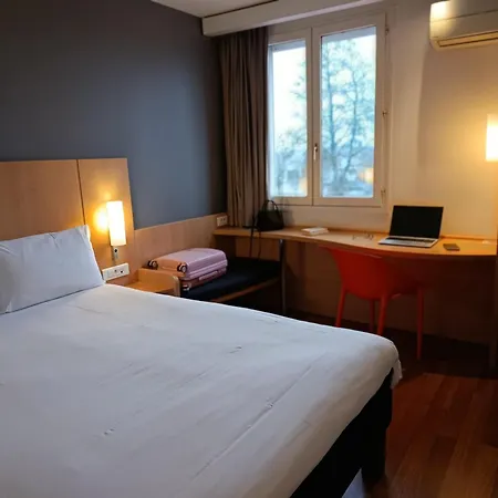 Hotel Ibis 3*