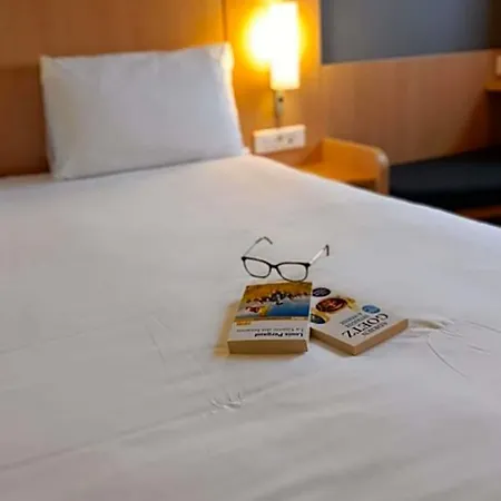 فندق Ibis 3*