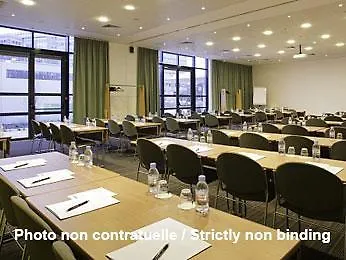 Отель Ibis 3*