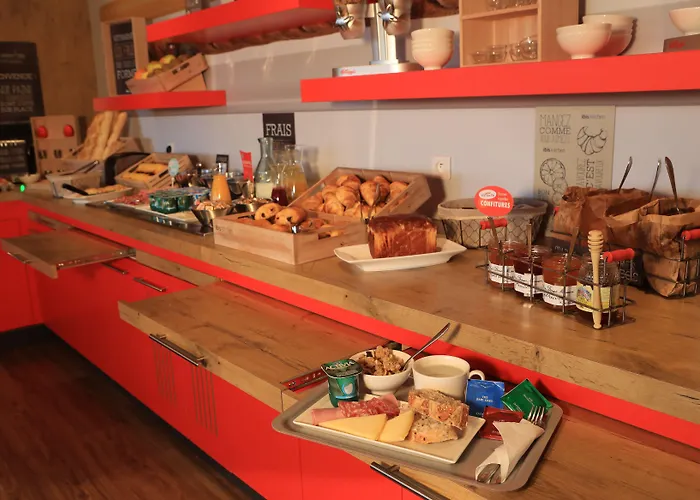 Ibis 3* Орийак